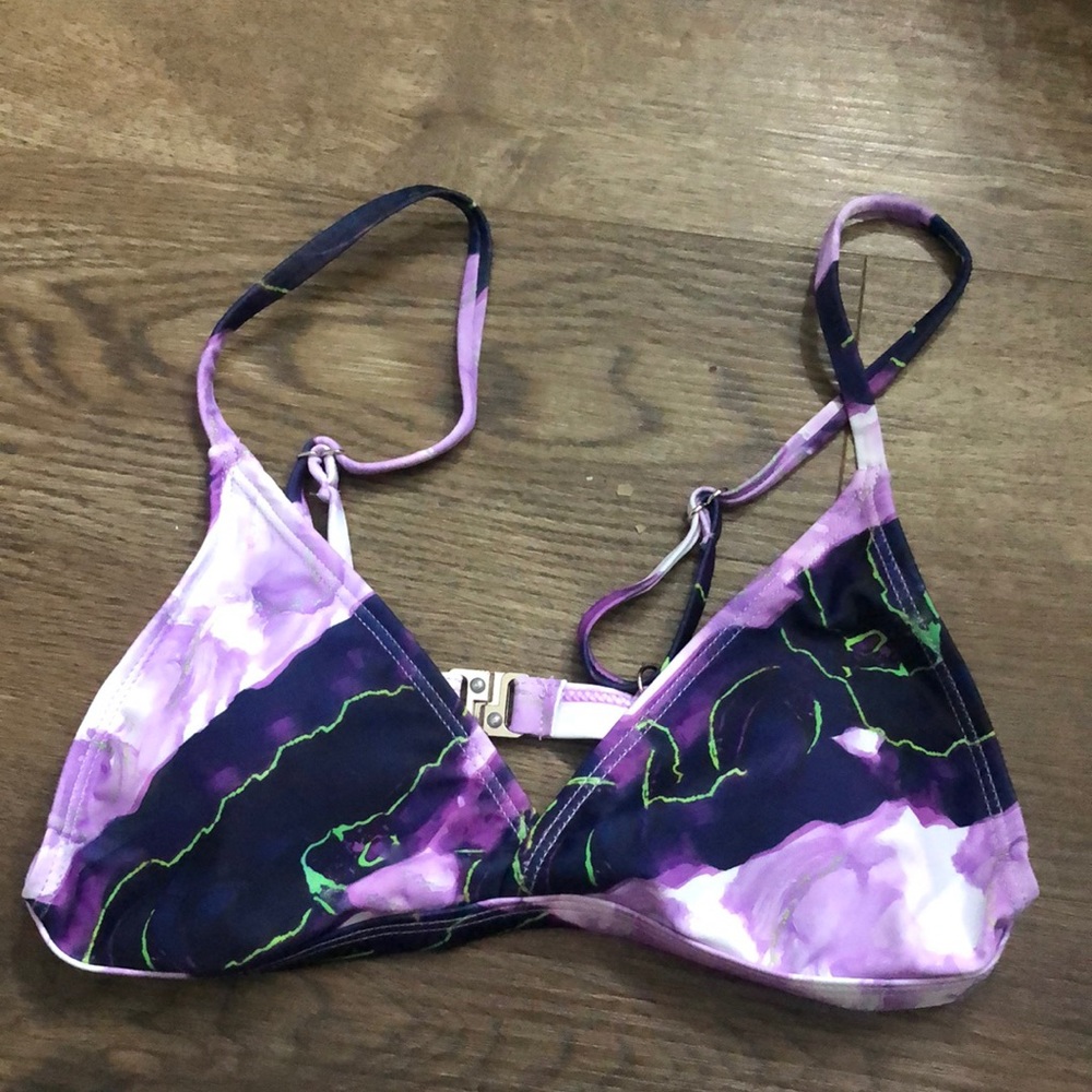 bikini top